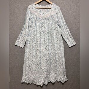 New Eileen West Long Sleeve Nightgown Ditsy Floral Blue Green White Lace